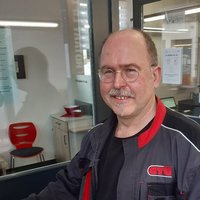 Prüfassistent Herr Klaus Müller